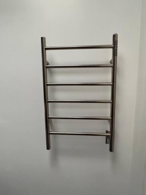 New Ample And Cozy One Bedroom Apt In Brooklyn At Rem-Casa New York Kültér fotó